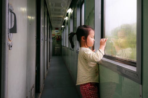 女孩名字全集土兔年-姓名免费打分