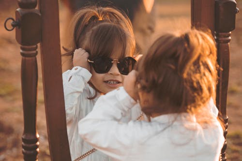 2022年彭姓起名好听女孩-名字打分测试